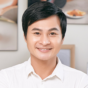 คุณพีระ